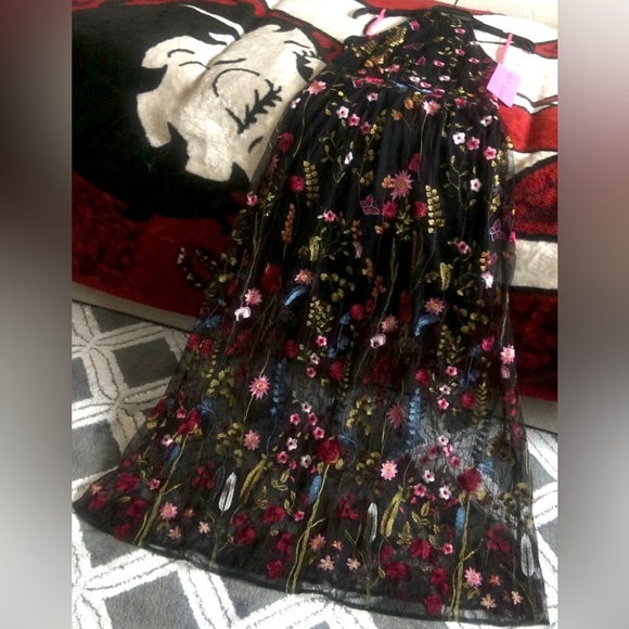 Gorgeous & Sexy Floral Mesh Betsey Johnson Dress w/MINI LINING - Picture 7 of 14